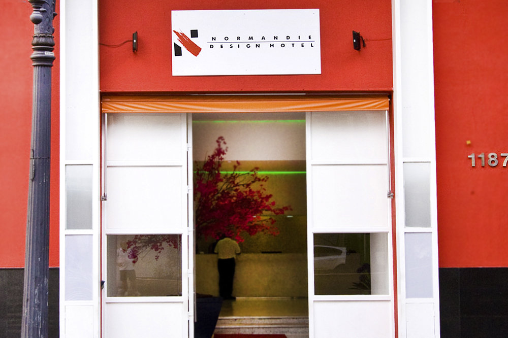 logo hotel normandie